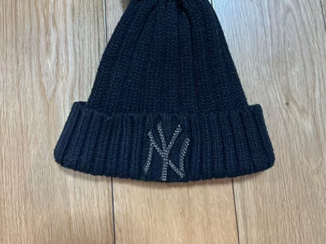 MLB毛线帽 在韩国买的mlb毛线帽，黑色...