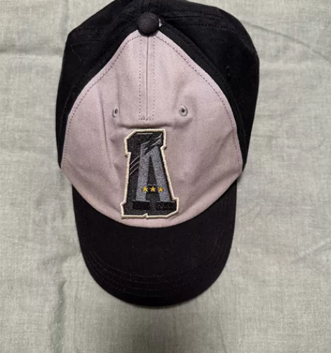 adidas帽子 感兴趣的话点“我想要”和...