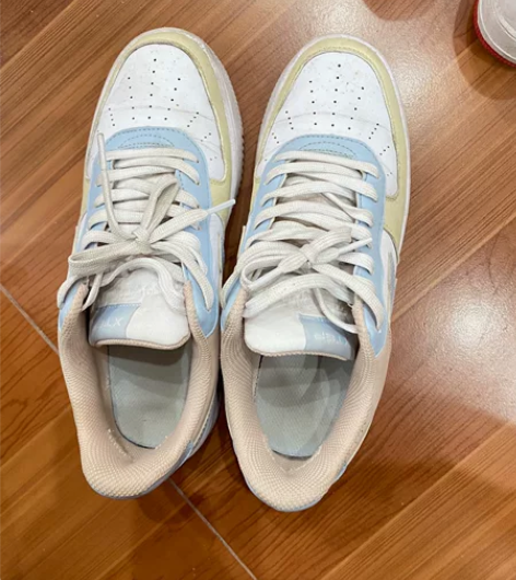 特步 时尚百搭板鞋 男女同款 白粉兰 我妹...