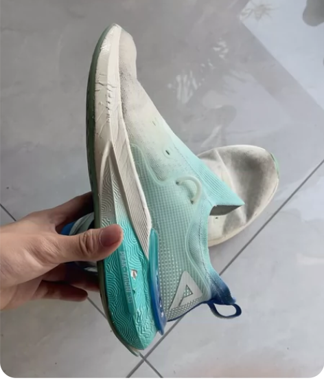 400入的，闲置了，有愿者出 感兴趣的话点...