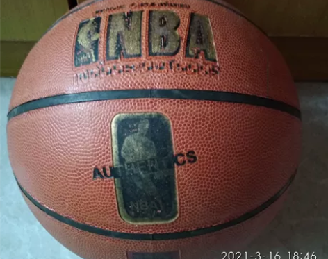 是小孩学生时代买的，现没有场地和时间玩，想...