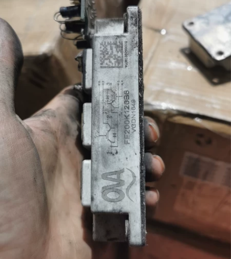 FF200K120B6 原装拆机 模块包好...