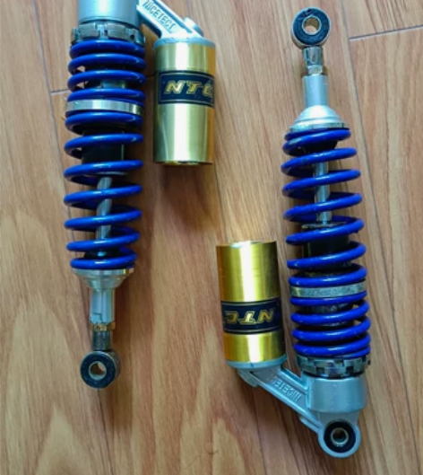 出口氮气双簧减震，实测长度35.5cm，我...