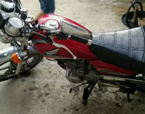 五羊本田领御125-5 里程5千，没有调过...