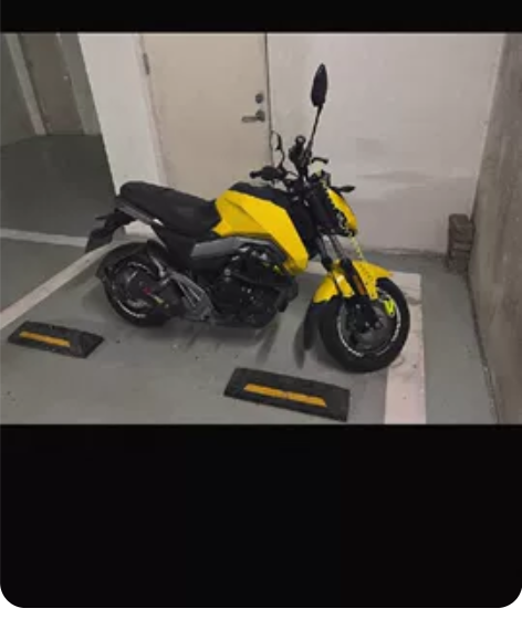 19的狒狒，迷你精品个人车，不到五千公里实...