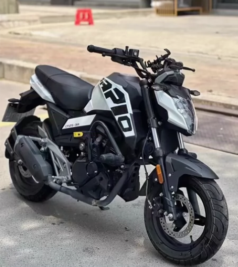 22年春风狒狒几千公里准新车 7xxx