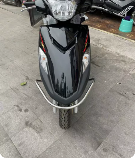 全新豪爵VF125，豪爵里面最便宜的一款踏...