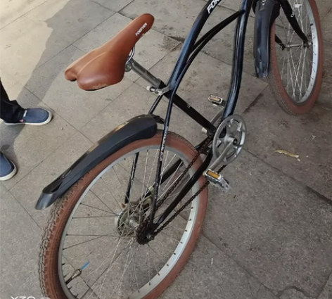 24寸永久单车一辆转给有需要的朋友 感兴趣...