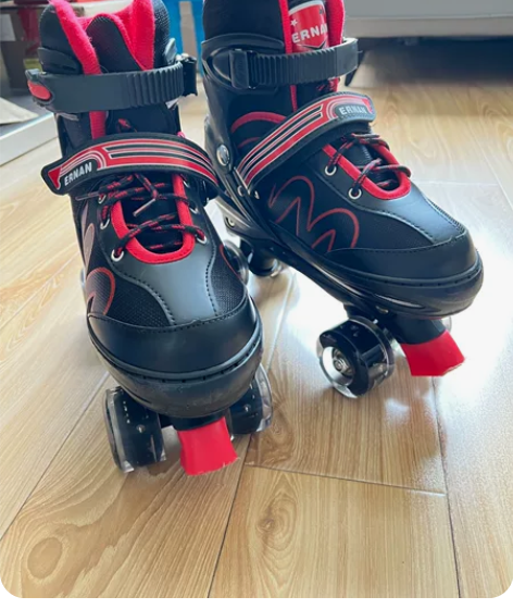 双排轮滑鞋 闪光轮 黑红色 尺码可调节，3...