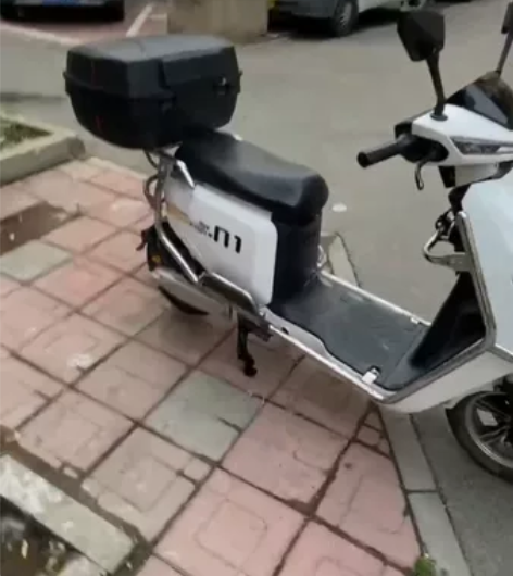 个人电动车转让,因工作原因便宜处理,新国标...