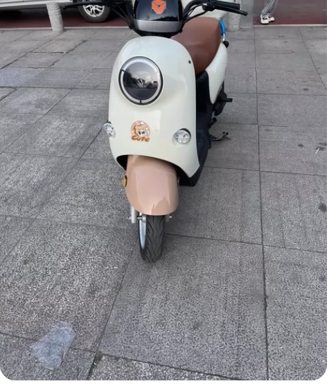 72伏雅迪，用了一个月新车，各种细节可看没...