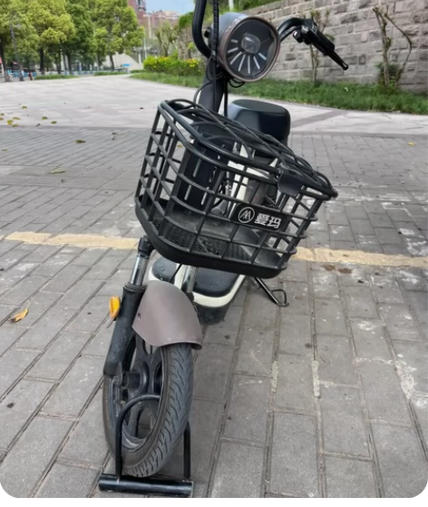 闲置购买的爱玛电动车,便宜出了,买来很少用...