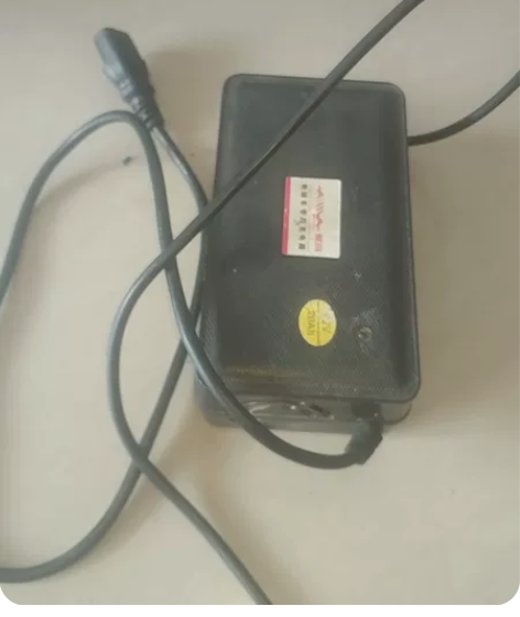 爱玛电动车铅酸充电器，72V/20Ah的，...