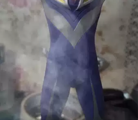 迪迦 空中形态测试中，做成脚底充电 眼镜 ...