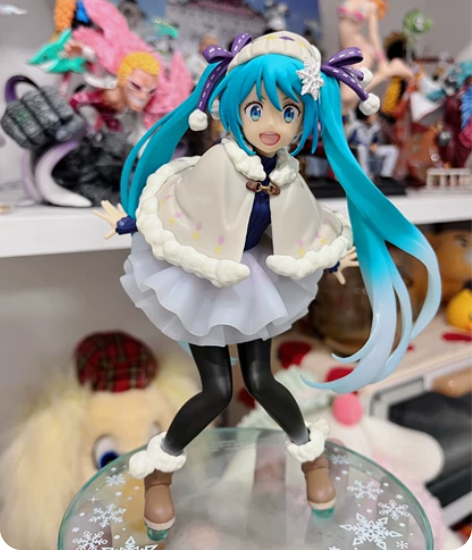 初音未来 手办 Taito 冬服款 盒在!...