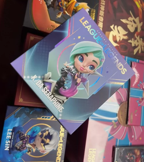萨勒芬妮手办(未拆封)全新 KDA/英雄联...