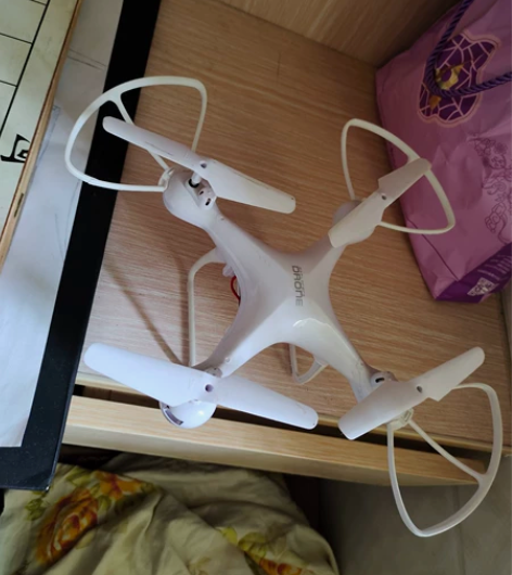 孩子玩过的，现在闲置了一段时间了，收拾屋，...