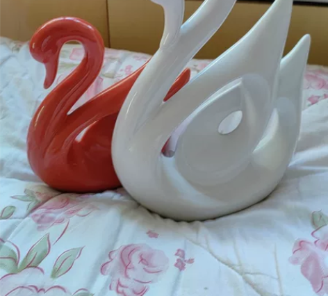 天鹅摆件陶瓷工艺品现代简约家居客厅酒柜卧室...