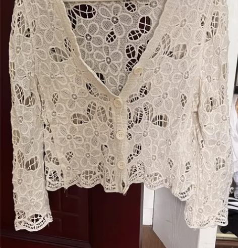 小罩衫～ 穿过一次 49买的 25出！！！...