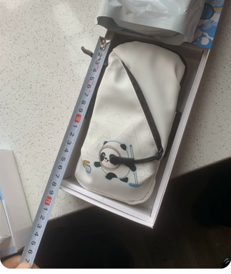 全新的手机包，跑步运动包，手臂包，肩包冬。...