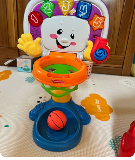 费雪音乐篮球架，8成新，功能完好带一个小篮...