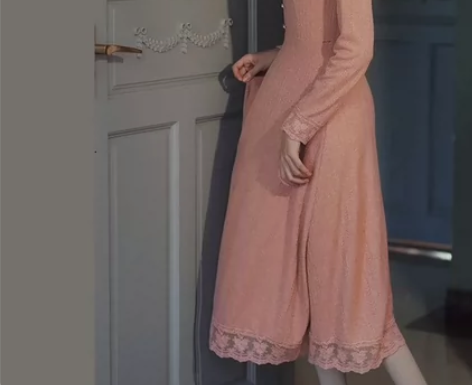 枕梦村庄 勾勾手 复古文艺针织修身优雅红修...