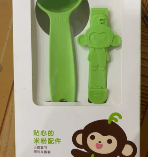 小皮量勺米粉夹 感兴趣的话点“我想要”和我...