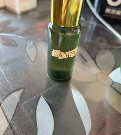 海蓝之谜精粹水，全新未拆封，小样30毫升！...