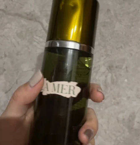 海蓝之谜精粹水，余量如图 感兴趣的话点“我...