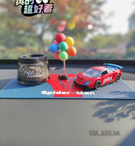 汽车摆件蜘蛛侠卡通公仔合金车模型中控台公仔...