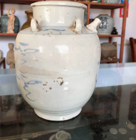 明代大四系壶，流有小磕带线，余完好 感兴趣...