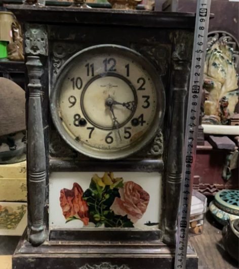 清早民国进口古钟一台，品相如图，保老保真....