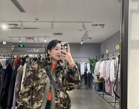 None设计师品牌集合店+奥莱实体店 S码...