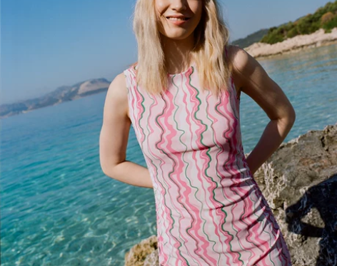 befree连衣裙2022新款小众设计无袖...