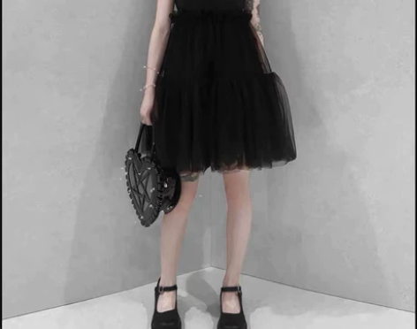 ?【魔女販售】暗黑小高腰重工网纱吊带黑色蛋...