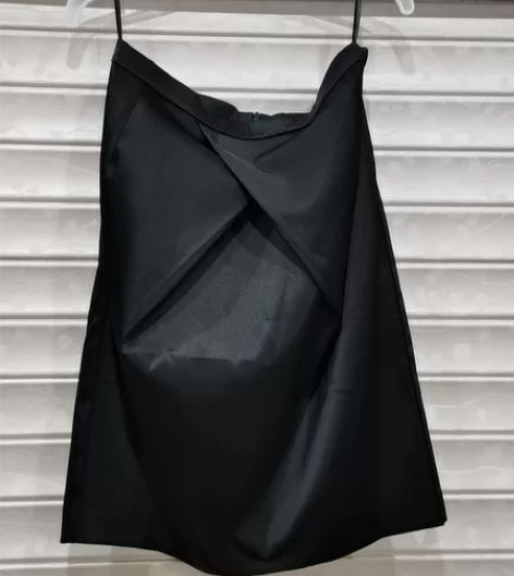 全新JoJo乔乔品牌亮黑色花苞裙办公室通勤...