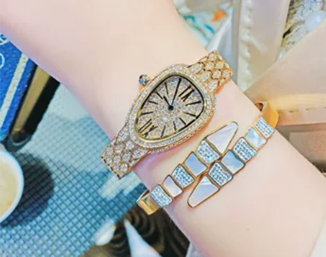 蒂玮娜新品满钻奢华重工女表正品女款十大品牌...