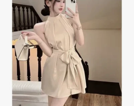 高级感无袖连衣裙女夏季法式露肩性感名媛气质...