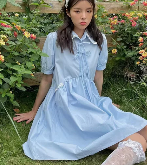 陨石少女《春日樱》系带娃娃裙宽松甜美日系泡...