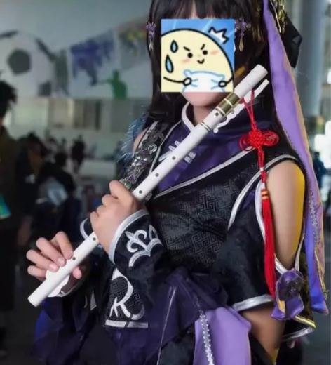 谁买我悠窝窝家的定国花萝啊！！ 大全套啥都...