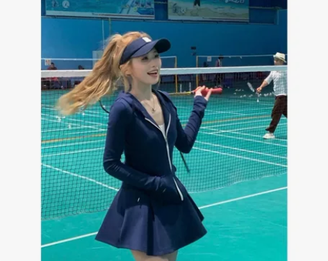 【麻吉麻吉】【长岛白蓝】韩系休闲运动风连帽...