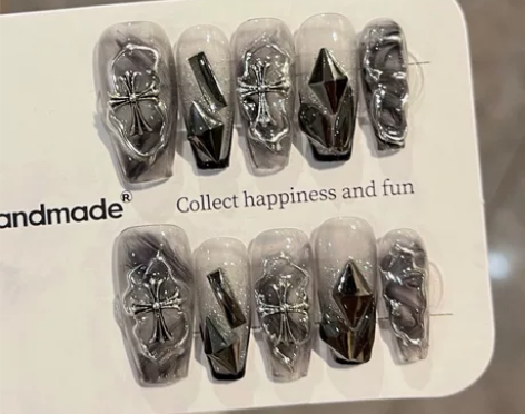 【NICE NAIL美甲工作室】纯手工穿戴...