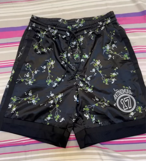 Trendiano男短裤 五分 M码 感兴...