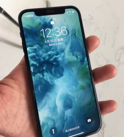 苹果12 内存128.个人用，全程带膜带壳...