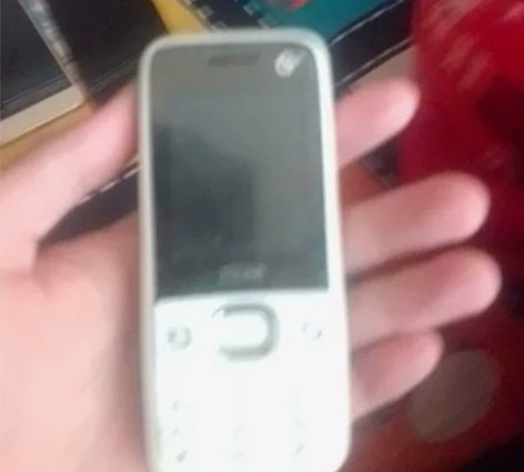 中兴手机，好使直接拍 感兴趣的话点“我想要...