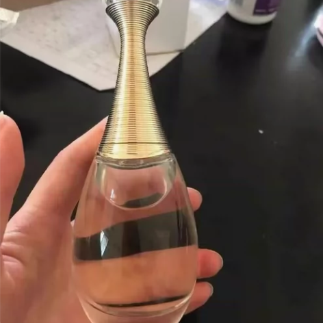 Dior迪奥真我香水持久留香50ml 刚买...