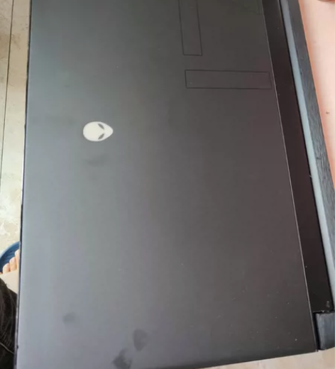 外星人M17R2笔记本，i7 9750+2...