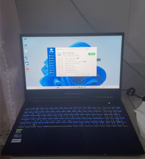 雷神911MT游戏本，功能完好 配置i5-...