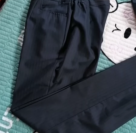 全新银行工作服裤子2条,包邮100元 感兴...