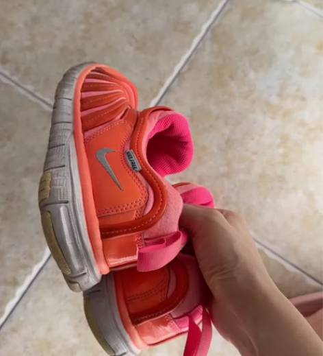 耐克儿童毛毛虫，33.5码，购于专柜。55...